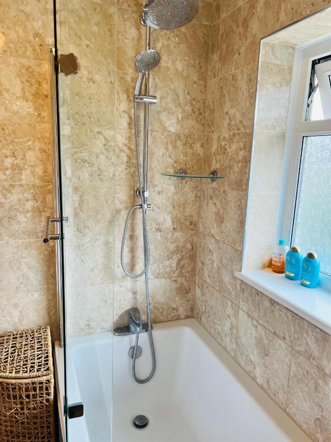 Reading West Homestay Zewnętrze zdjęcie